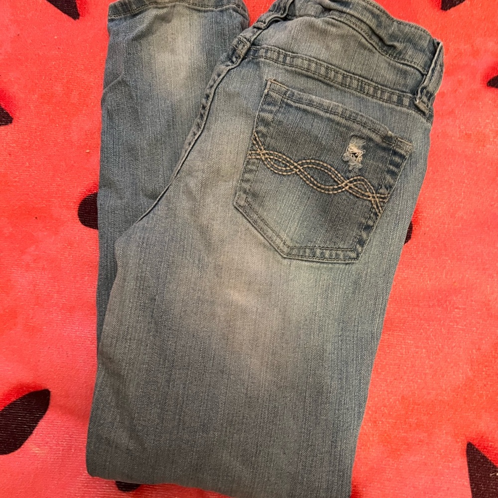 Jeans ๐ - Picture 4 of 16